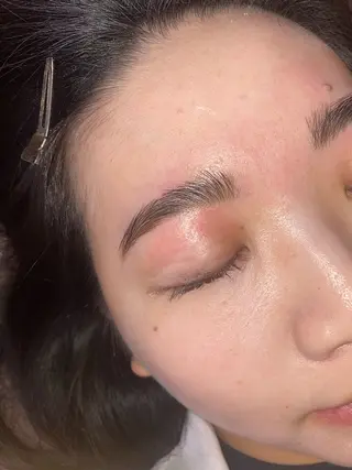 アイブロウ オズエフ所属・桑 奈都美の眉毛・アイブロウイメージ