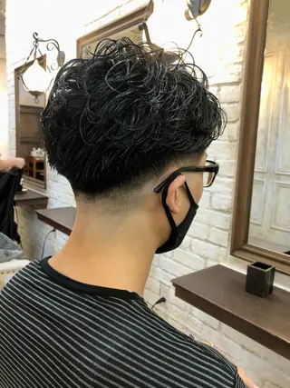 ショート メンズ Carina所属・セン北徒歩５分 キシタクのヘアスタイル