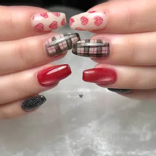 ネイル noir 岡崎のネイルデザイン