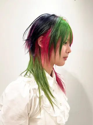 ショート カラー ハイトーン/レイヤー /ウルフ⭐️永田⭐️のヘアスタイル