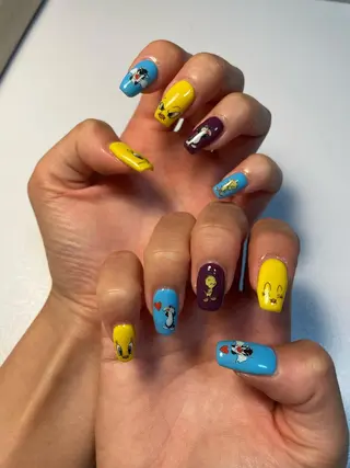 ネイル adorable 〈Kurumi〉のネイルデザイン