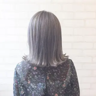 ミディアム ミヤザキ タクトのヘアスタイル