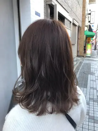 ミディアム カラー 暖色カラー🍊 ボブ🌿顔周りcutのヘアスタイル