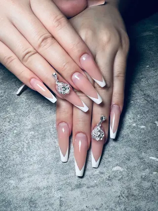 ネイル TRUE  LA NAIL.byChloe所属・TRUE LA NAIL.のネイルデザイン