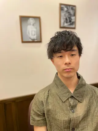 ショート カラー パーマ メンズ カット指名No1漆原 聡のヘアスタイル