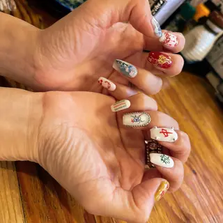 ネイル nailsalon Asryのネイルデザイン