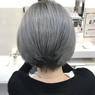 ショート カラー 大久保 隆蔵のヘアスタイル