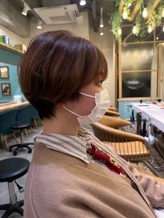 ショート rina似合わせ レイヤー韓国カラーのヘアスタイル