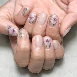 ネイル atelier　FIORITURA所属・FIORITURA aiのネイルデザイン