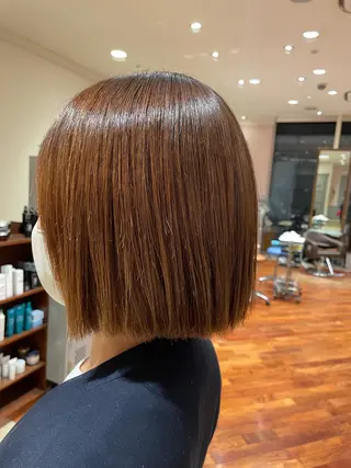 ショート カットモデル ヨネダのヘアスタイル