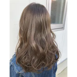 カラー パーソナルカラー診断 できます　木曽　主博のヘアスタイル