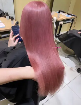 ロング カラー Airi 🐈‍⬛💕のマツエク・マツパデザイン