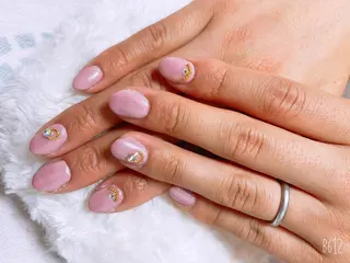 ネイル The Best Beauty受付担当のヘアスタイル