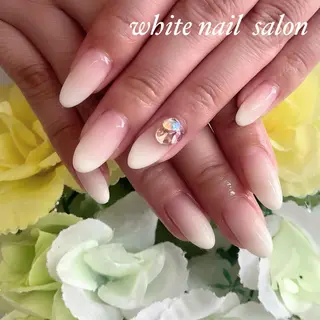 ネイル white nail salonのネイルデザイン