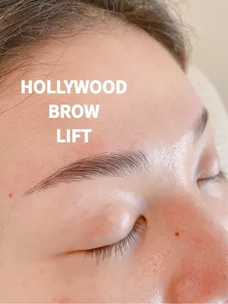 アイブロウ Salon　DéFi 🦋マツパ・眉毛のマツエク・マツパデザイン