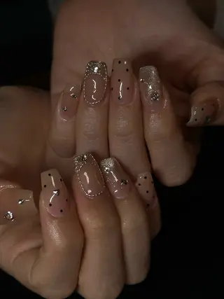 ネイル Eym.所属・Eym. nailのネイルデザイン