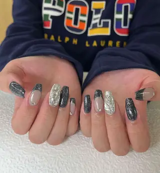 ネイル RiRi ネイルサロンのネイルデザイン