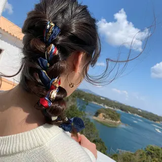 ロング ヘアアレンジ infinity新富町所属・池田 美玖のヘアスタイル