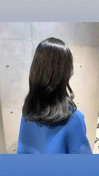 セミロング カラー レイヤー/グレージュ 赤み消し/コウスケのヘアスタイル