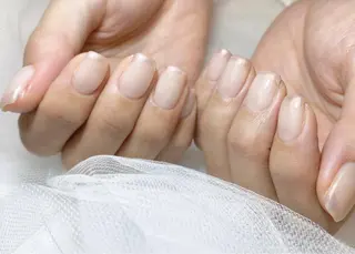 ネイル パラジェル認定サロン　ネイルケア&スパ　Lovin所属・Lovin _ryukaのネイルデザイン