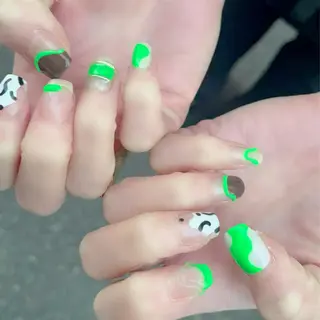 ネイル 岸本 千慧のネイルデザイン