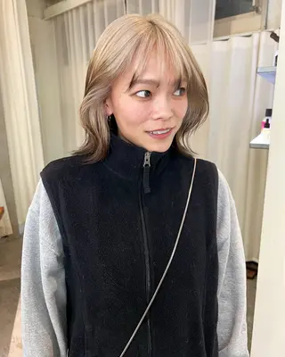 ミディアム カラー haco＋所属・圧倒的デザイン力 店長🎨RENAのヘアスタイル