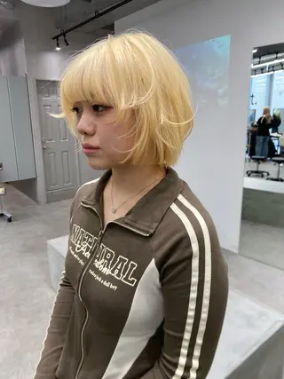 ショート カラー ウルフ🐺/ボブ ハイトーン🌈/増田のヘアスタイル