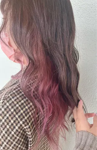 セミロング カラー Dali 若松　朋美のヘアスタイル