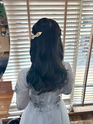 ロング ヘアアレンジ bright所属・miku ヘアセット/着付けのヘアスタイル