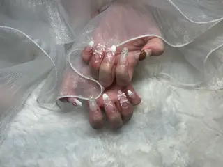 ネイル ネイルグラマラス 西新井店所属・高宮 菜乃のネイルデザイン