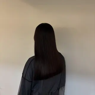 ロング カラー 小嶋 咲輝のヘアスタイル