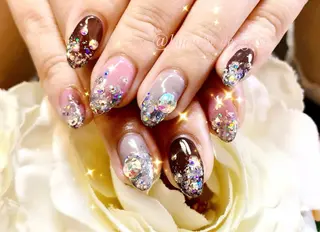 ネイル サロンドラフィーユ LAFEUILLEのネイルデザイン