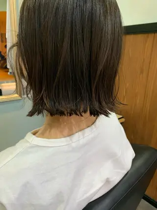 ミディアム アンキシム ahnkism所属・nit by AHNKISMのヘアスタイル