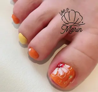 ネイル Serenity by Mari所属・Shinozaki mariのネイルデザイン
