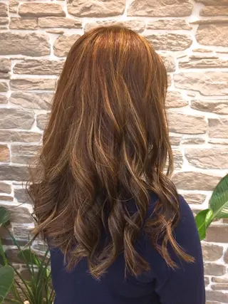 カラー 髪質改善のプロ✨りな さんのヘアスタイル