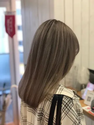 セミロング カラー 永井大樹✨ 透明感カラー✨のヘアスタイル