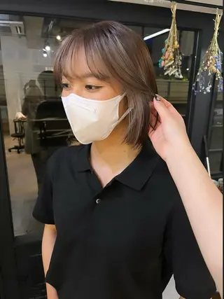 ショート ブリーチなしダブルカ ラー🩶manamiのヘアスタイル