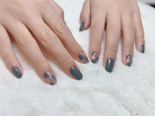 ネイル 頑張る女性の味方✴︎ M.i　nail ♡のネイルデザイン