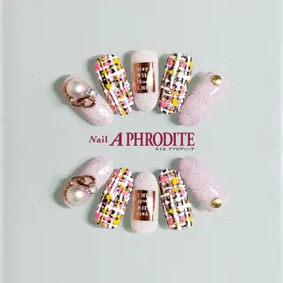 ネイル Nail  Aphroditeのネイルデザイン