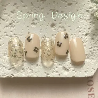 ネイル NailSalon LuireAIKAのネイルデザイン