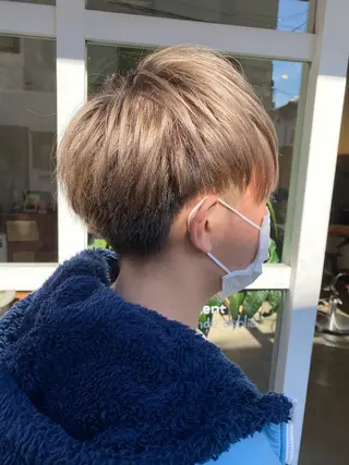 ショート カラー わかばやし ゆうこのヘアスタイル