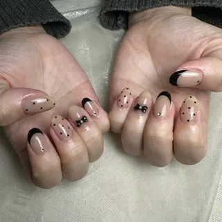 ネイル repos~ルポ~所属・里見 麗のネイルデザイン