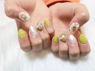 ネイル 渡邊 亜貴のネイルデザイン