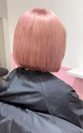 ショート ナナ♡レイヤーカット ♡似合わせカラーのヘアスタイル