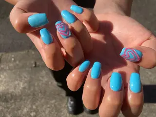 ミディアム ネイル ✴︎ Delightのネイルデザイン