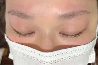 アイブロウ hairLOOP所属・西院LOOP sayakaのヘアスタイル