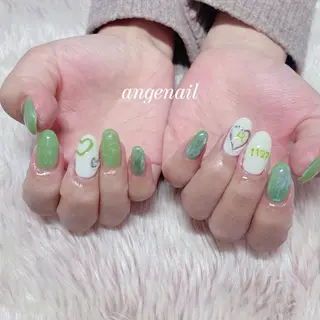 ネイル オーナーネイリスト MAKIのネイルデザイン