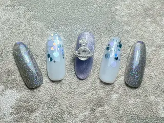 ネイル マジックミラー所属・マジック ミラーのネイルデザイン