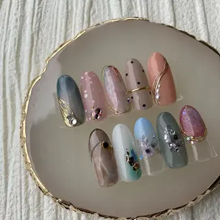 ネイル luxe NailDesignのネイルデザイン