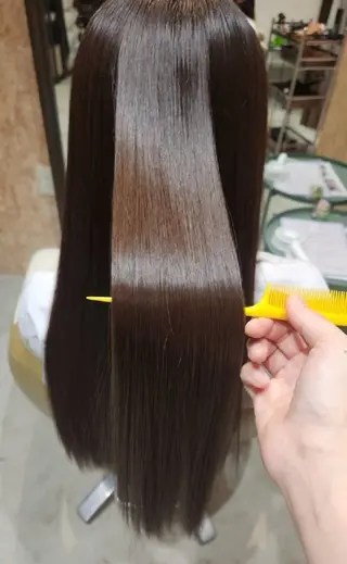 ロング 尾澤 尚希のヘアスタイル